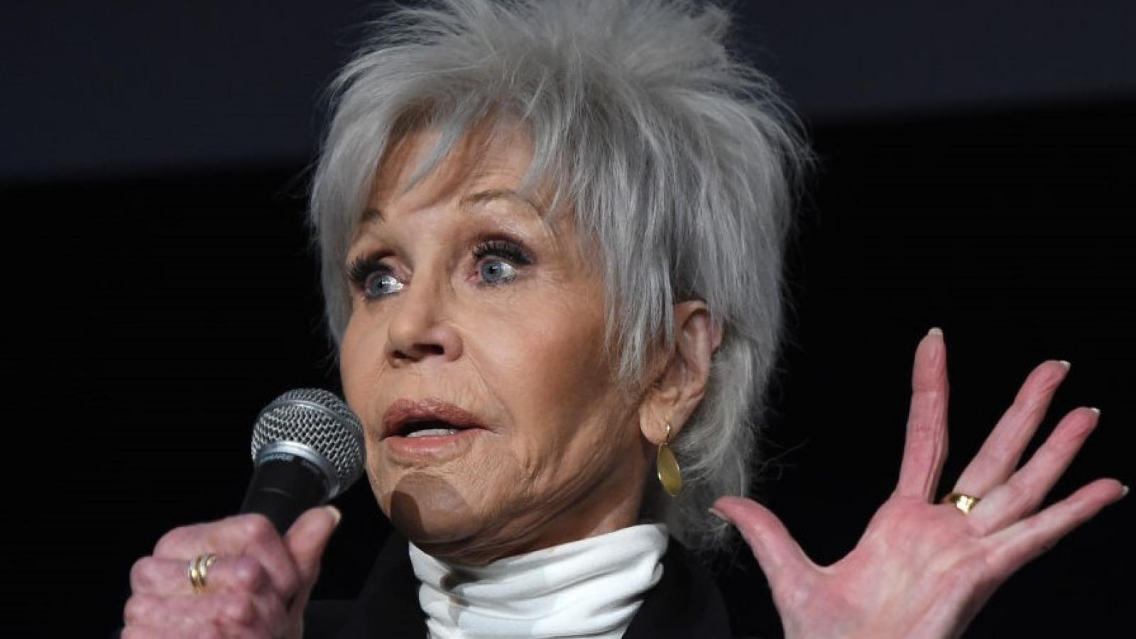 Jane Fonda calls pandemic 'God's gift to the left,' urges Democrats to